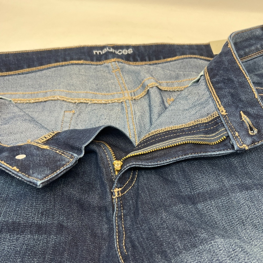 NWT Maurices Blue Jeans Mid Rise Slim Boot Size 22W Short - Picture 5 of 11